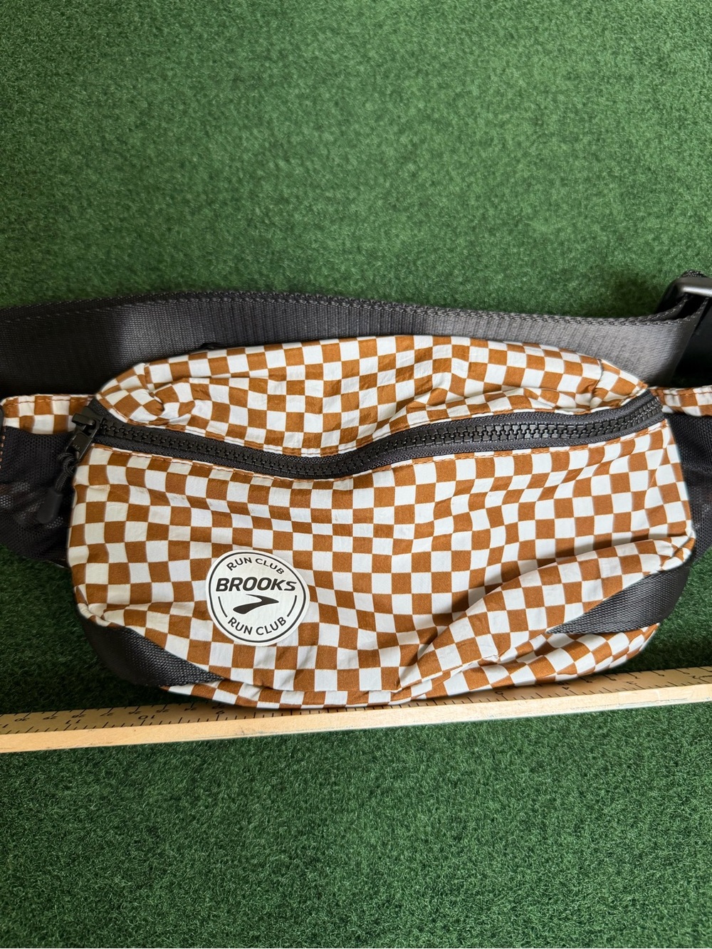 Brooks Brown and White Checkered Waist Bag